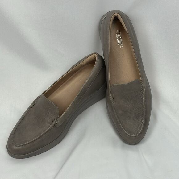 Womens Rockport Total Motion Lillie Loafer - Dove Leather - Picture 1 of 10